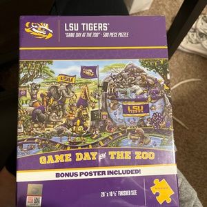 LSU TIGERS “Game Day at the Zoo”
